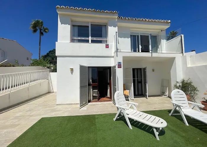 3. Urb. Arena 9 * Estepona